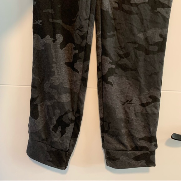 Reebok | Camo Joggers Pants - Picture 5 of 13
